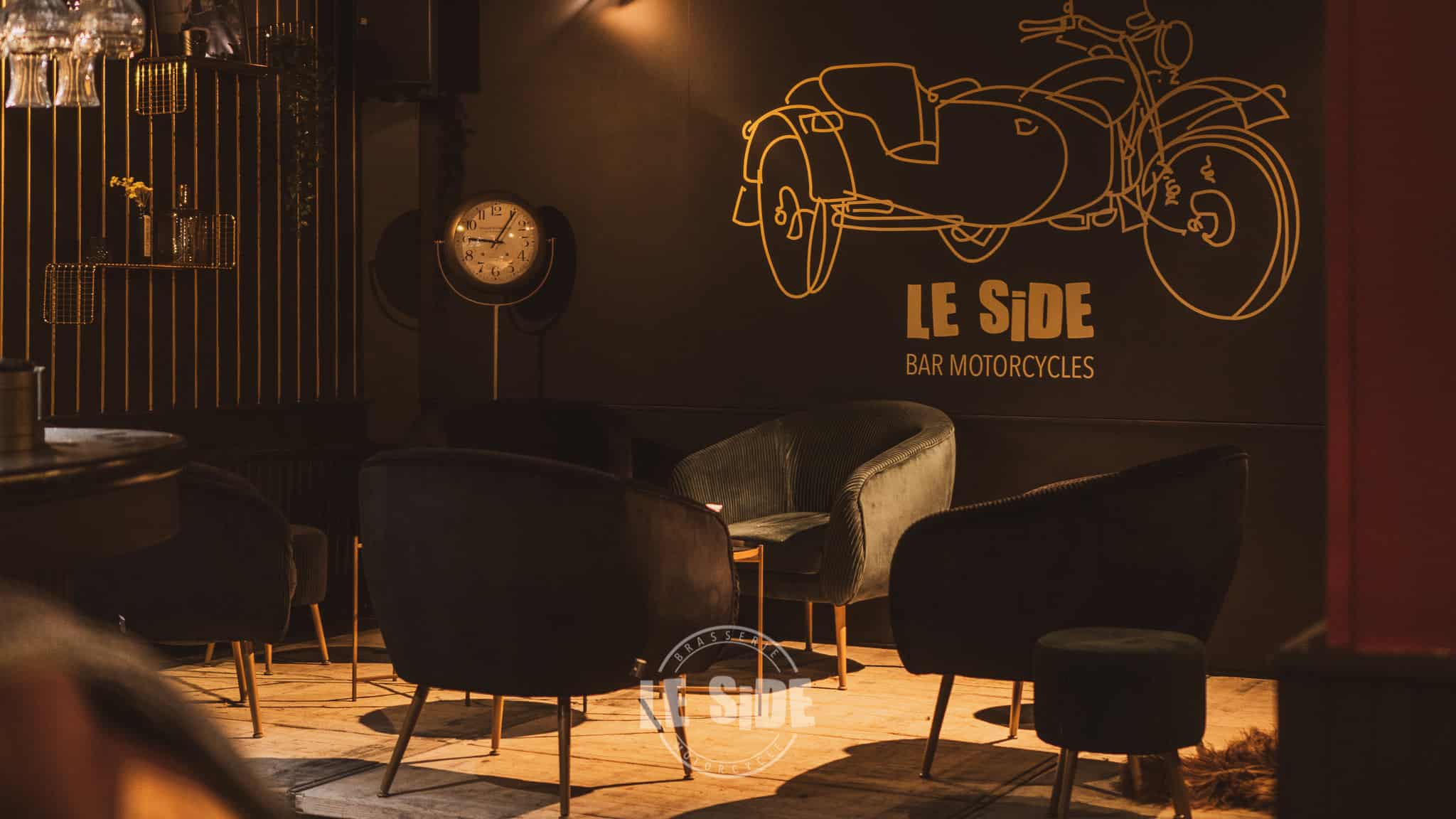 Le Side Motorcycle Bar in Ciney
